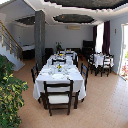 Villa Doka Sarandë Esterno foto