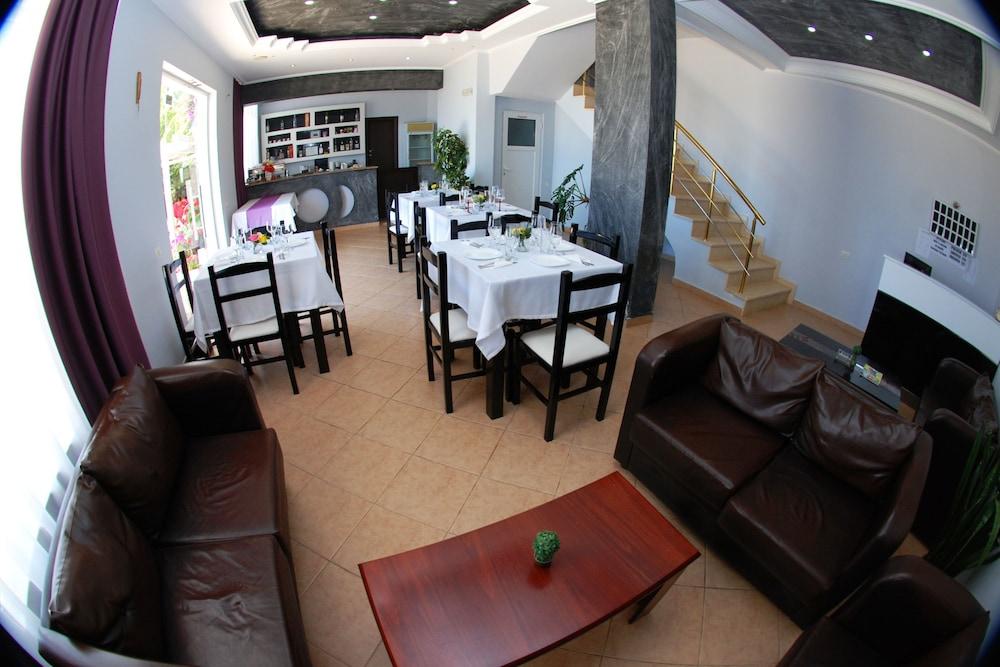 Villa Doka Sarandë Esterno foto