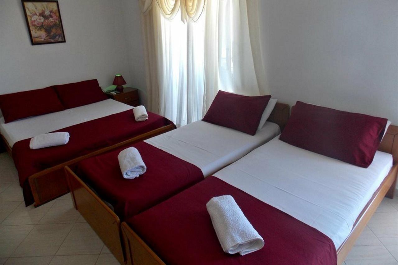 Villa Doka Sarandë Esterno foto