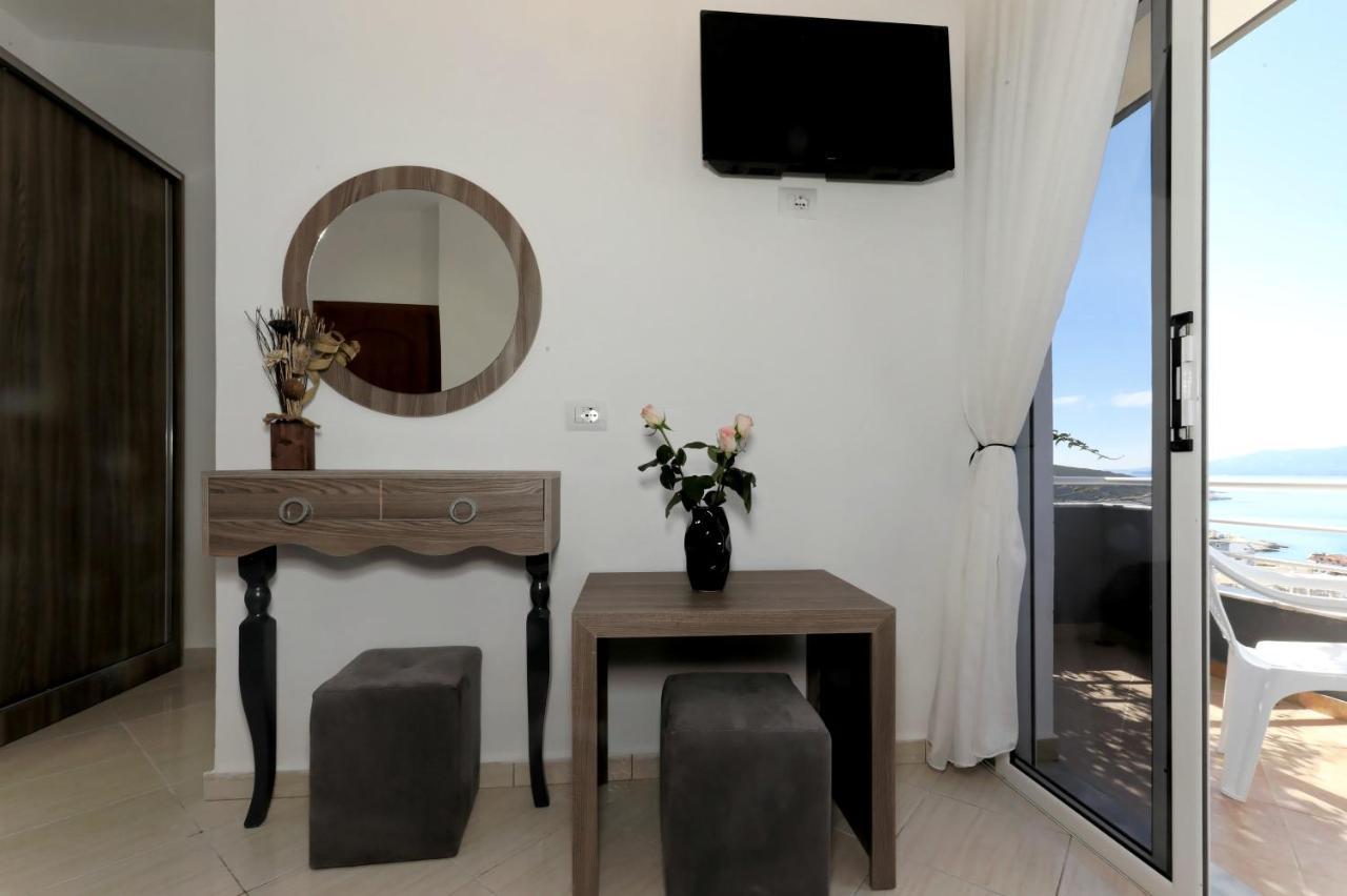 Villa Doka Sarandë Esterno foto
